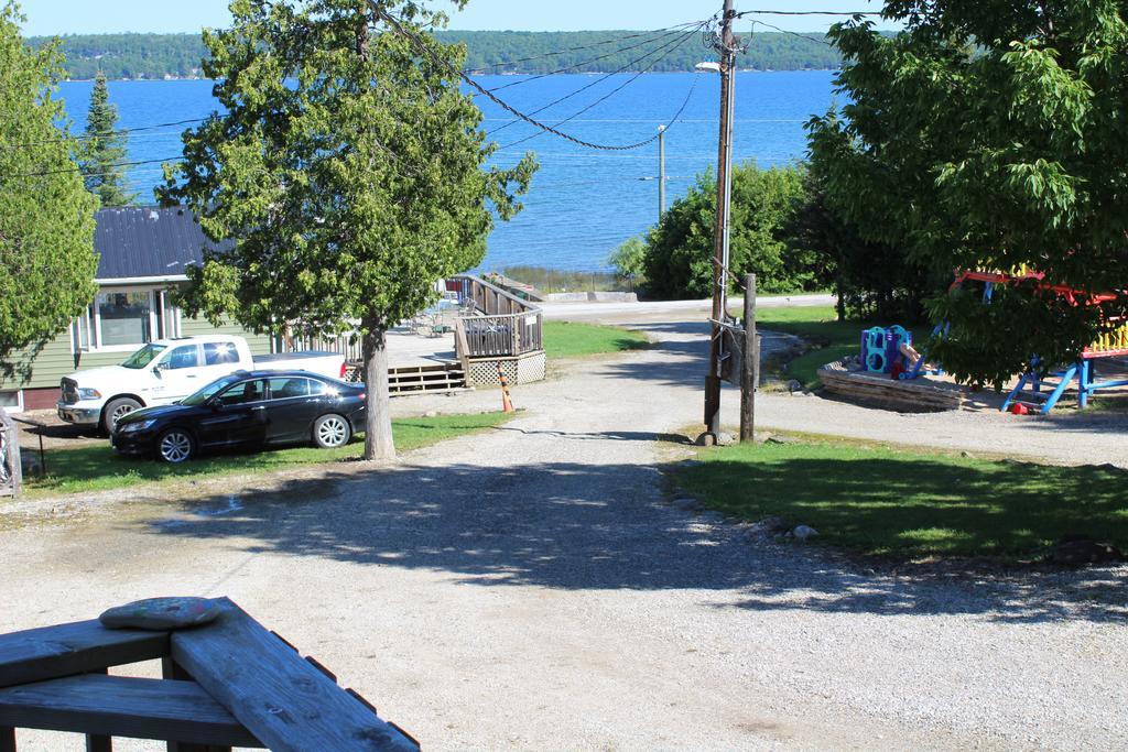 Bayshore Cottages Wiarton Phòng bức ảnh